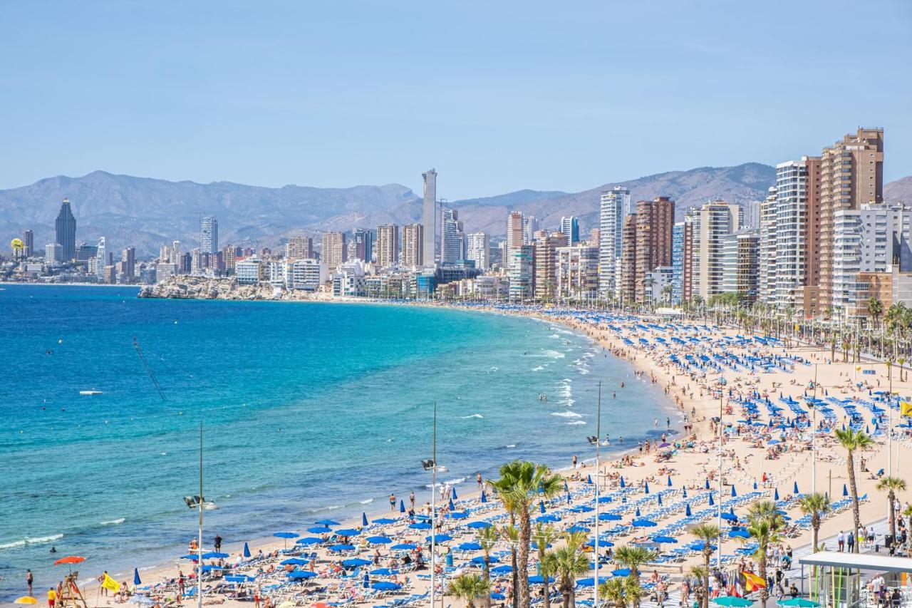 Carabelas 6 Benidorm Luaran gambar