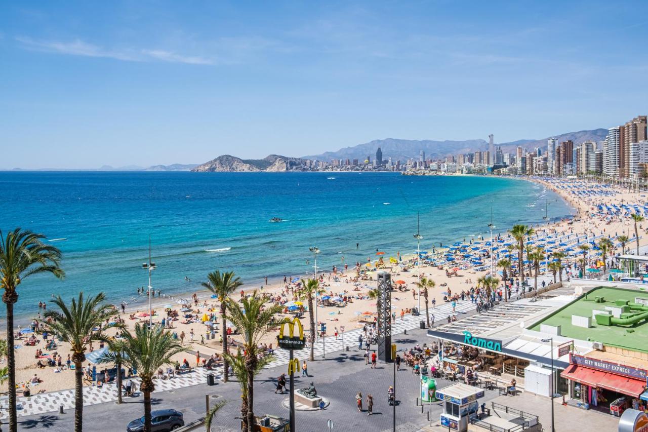 Carabelas 6 Benidorm Luaran gambar