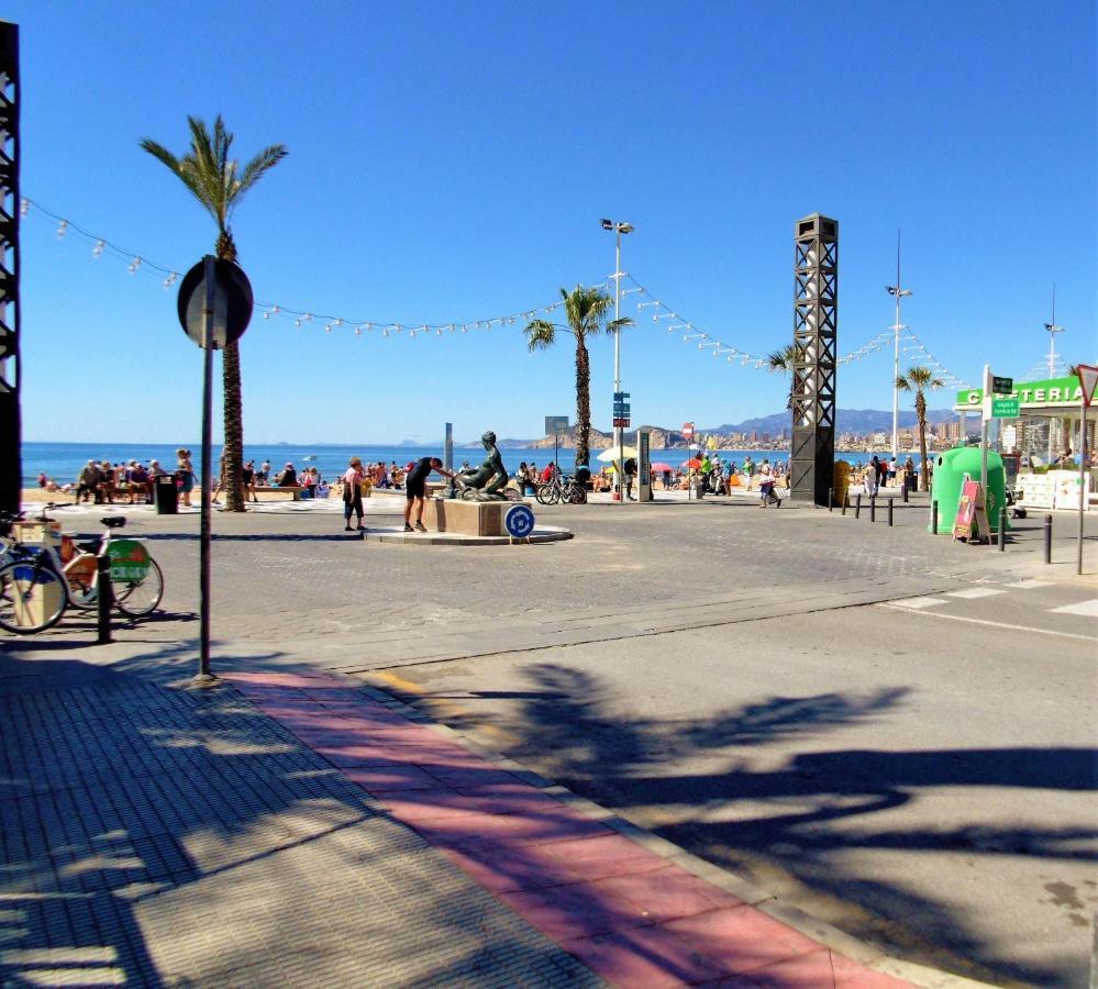 Carabelas 6 Benidorm Luaran gambar